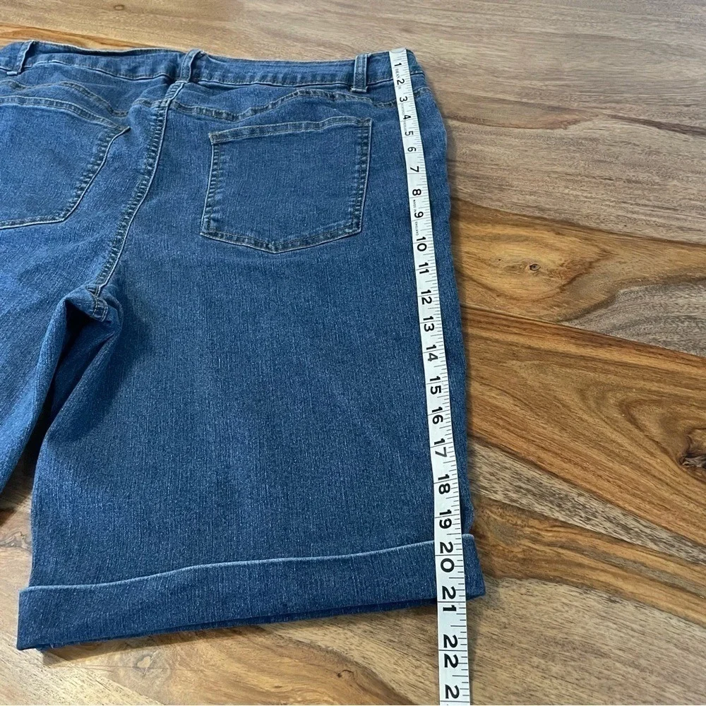 Woman Within Bermuda‎ Blue Denim Shorts 16W Blue Cuffed Stretch Summer Vacation
